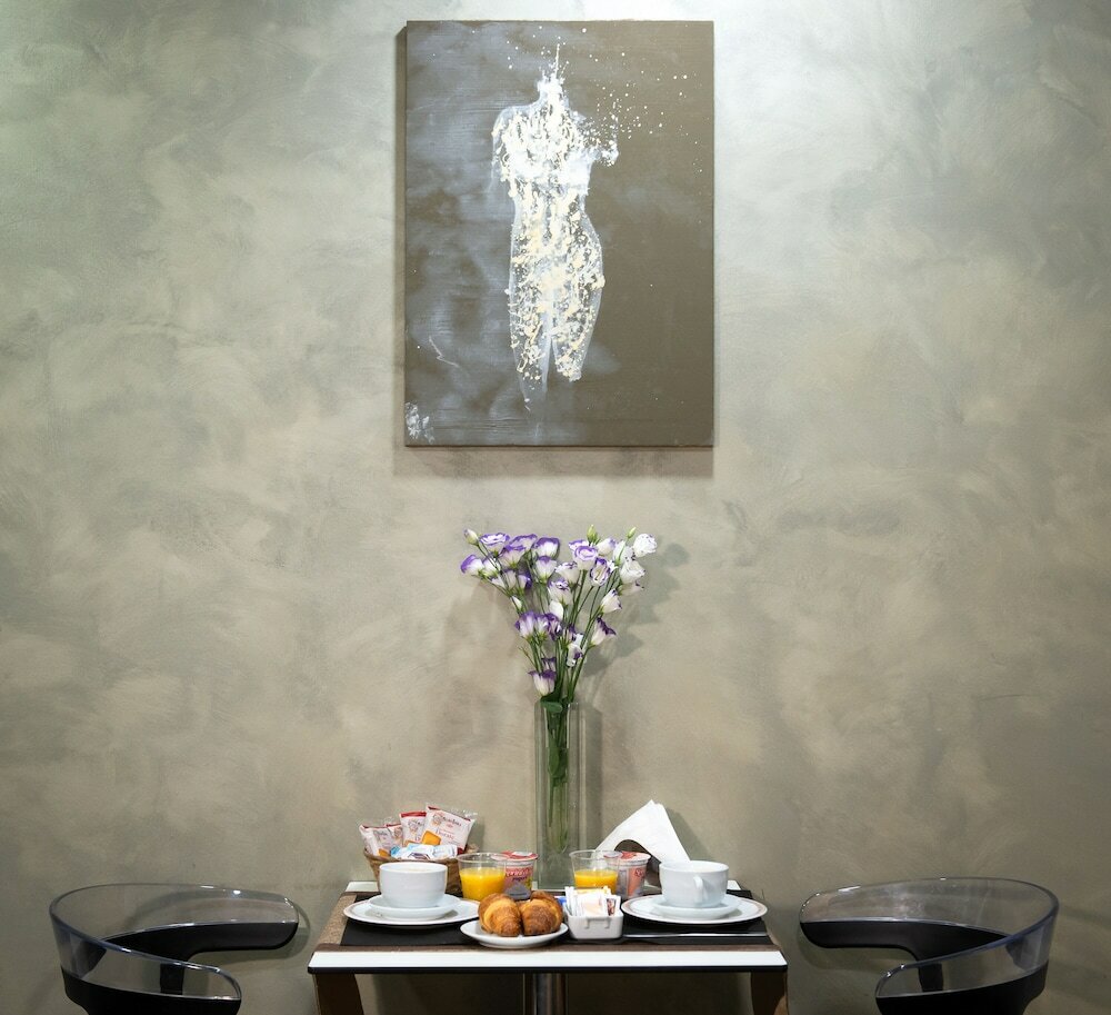 Фото Borgo Pio Suites Inn