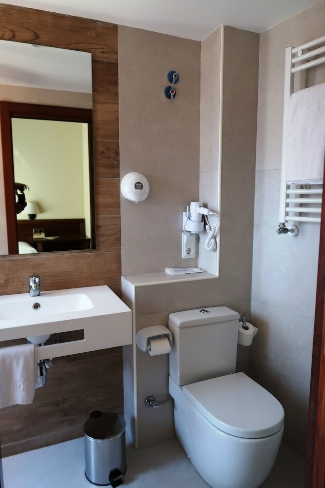 Фото Hotel Urogallo