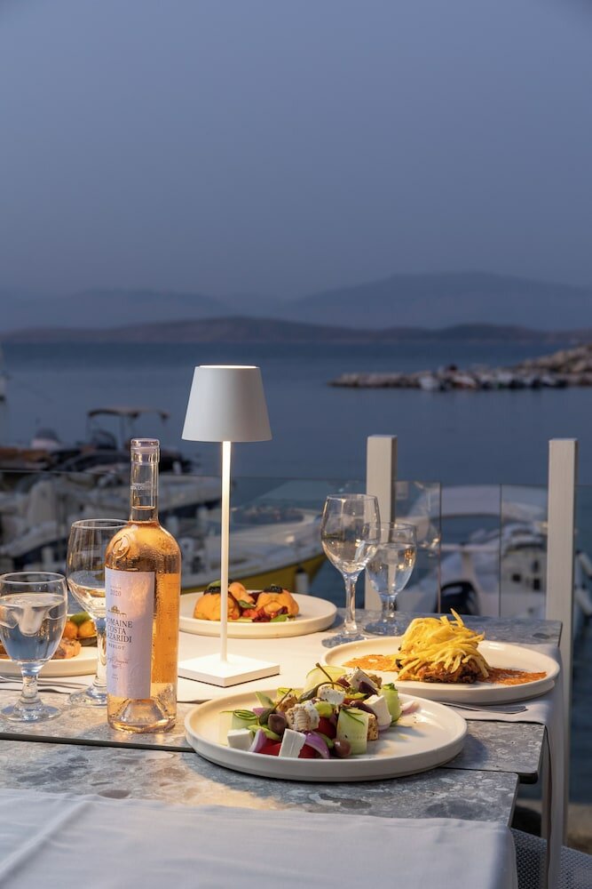 Фото Melina Bay Boutique Hotel