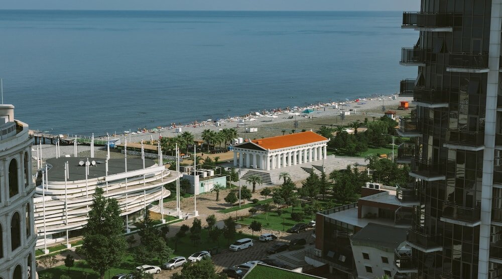 Фото Silk Road Sea Towers Batumi Apart Hotel