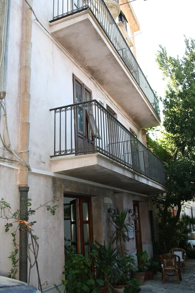 Фото Hotel Edelweiss