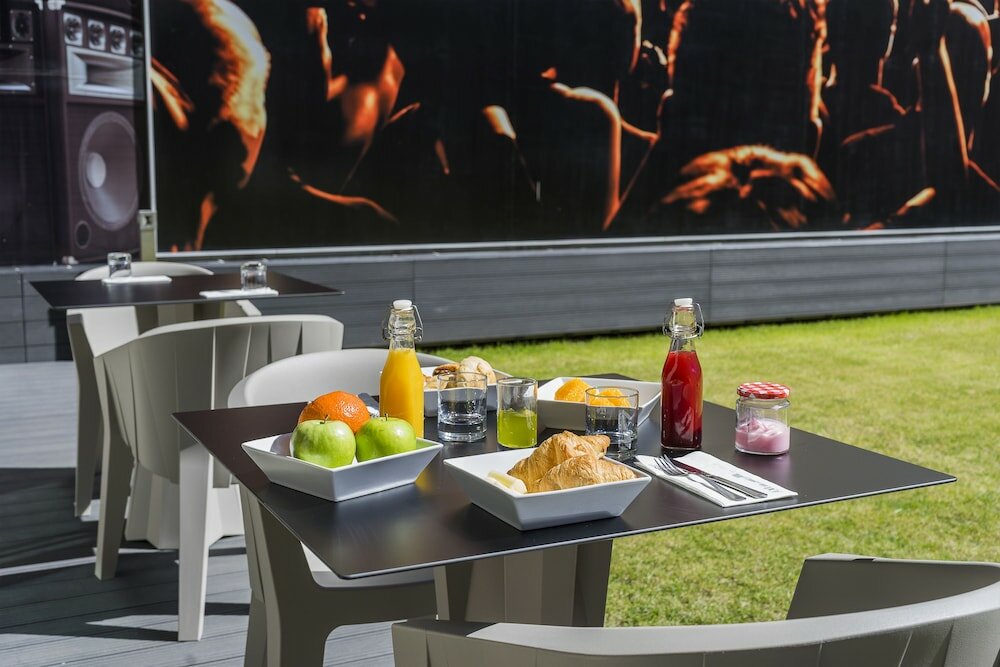 Фото Hf Fenix Music