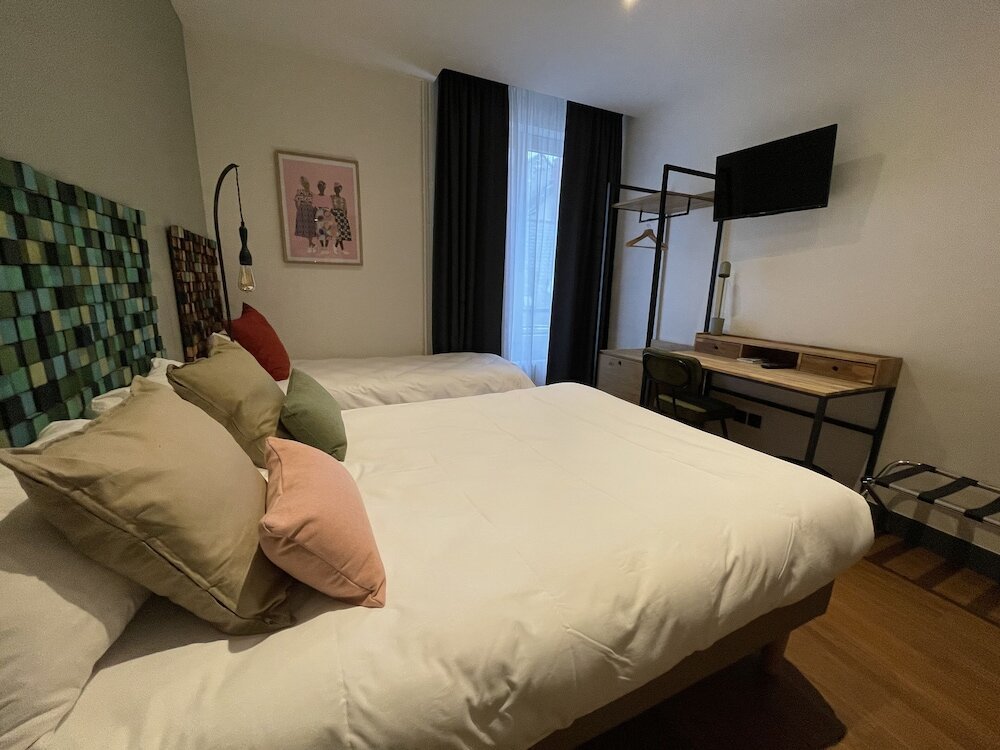 Фото Urban Jungle. Hotel Orleans