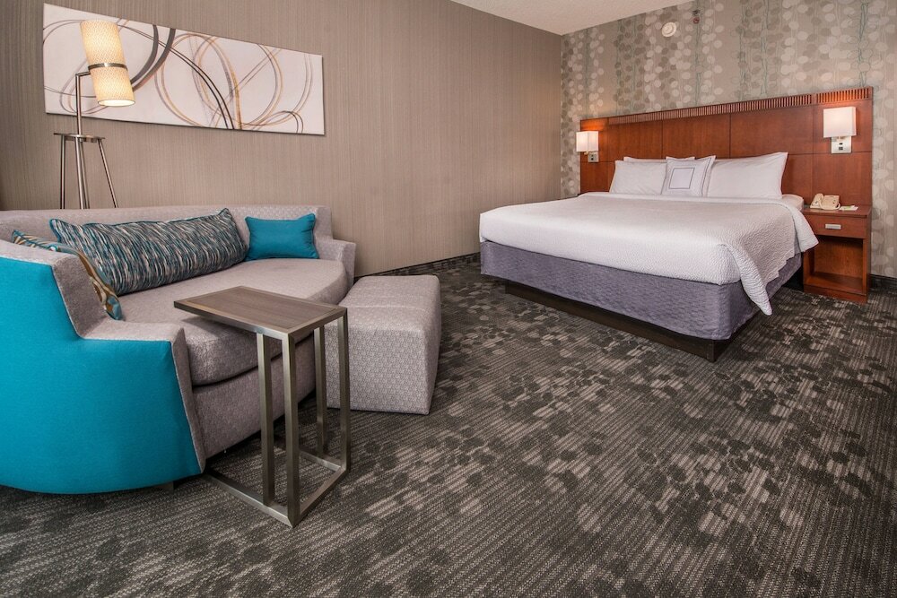 Фото Courtyard by Marriott Washington Dulles Airport Chantilly