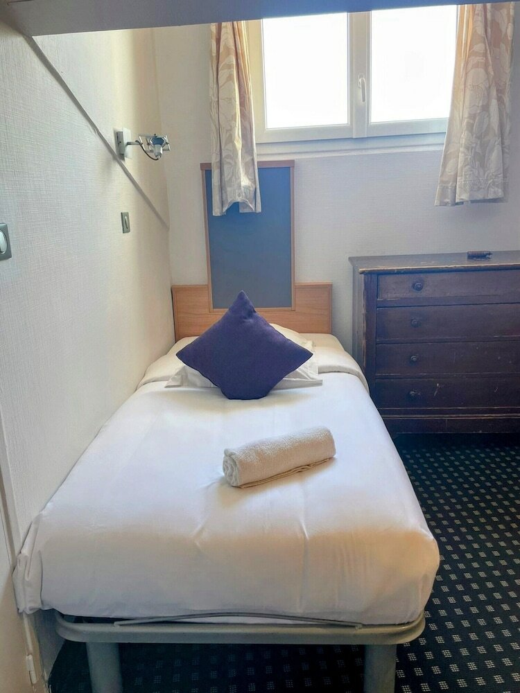 Фото Modern Waikiki Hotel