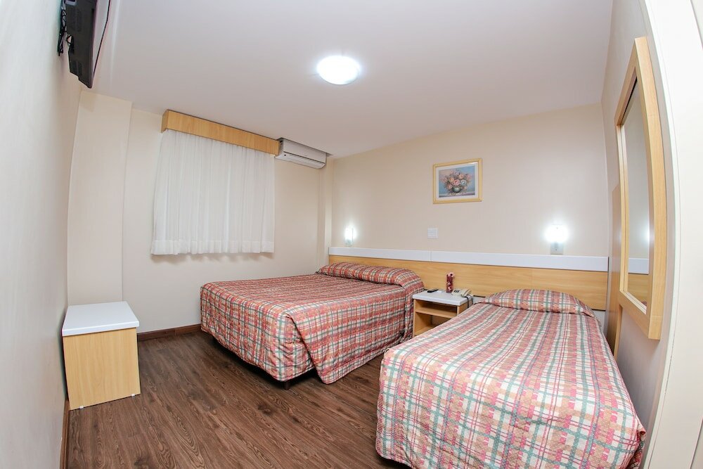 Фото Hotel Express Terminal Tur - Rodoviária Porto Alegre