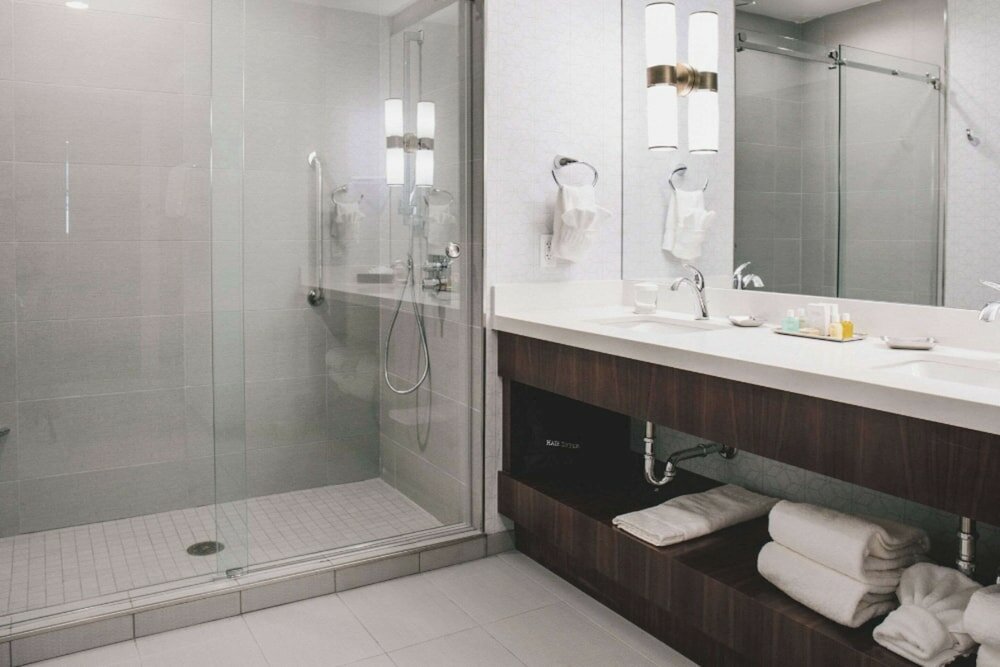 Фото Haywood Park Hotel, Ascend Hotel Collection