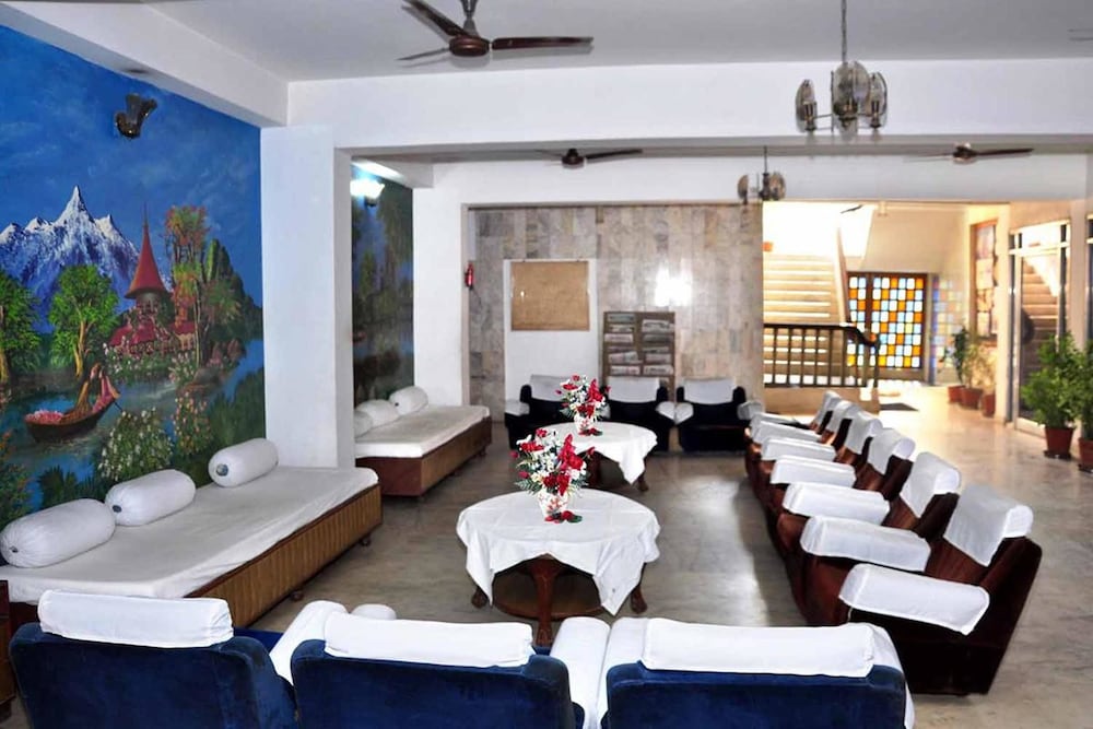 Фото Hotel Vinayakam