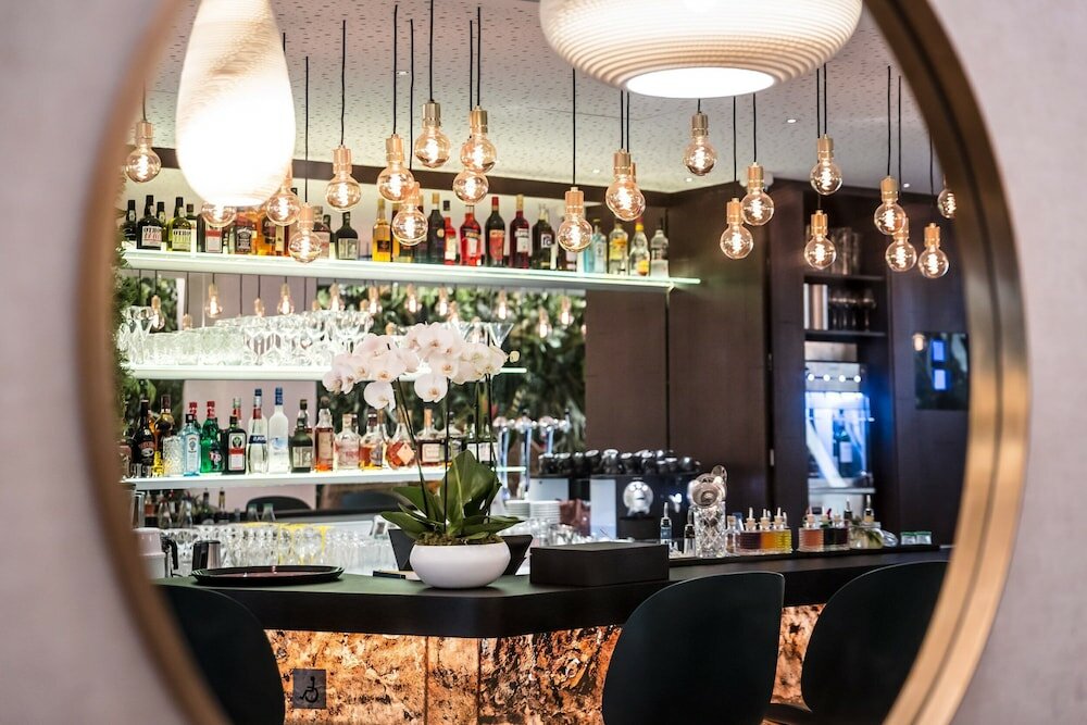 Фото Voco Strasbourg Centre The Garden, an Ihg Hotel