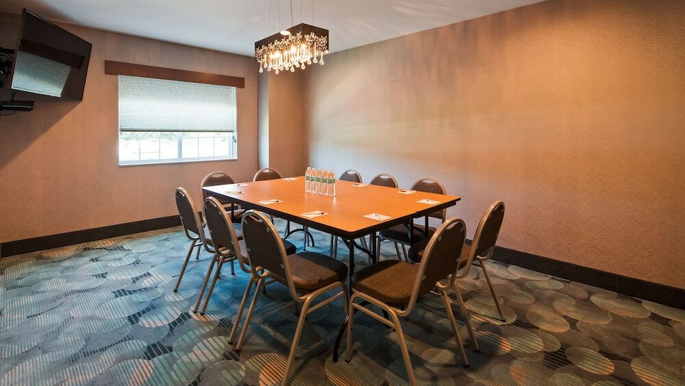 Фото Best Western Plus Harrisburg Mechanicsburg