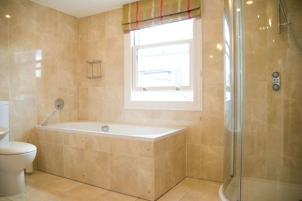 Фото Goodenough Guesthouse