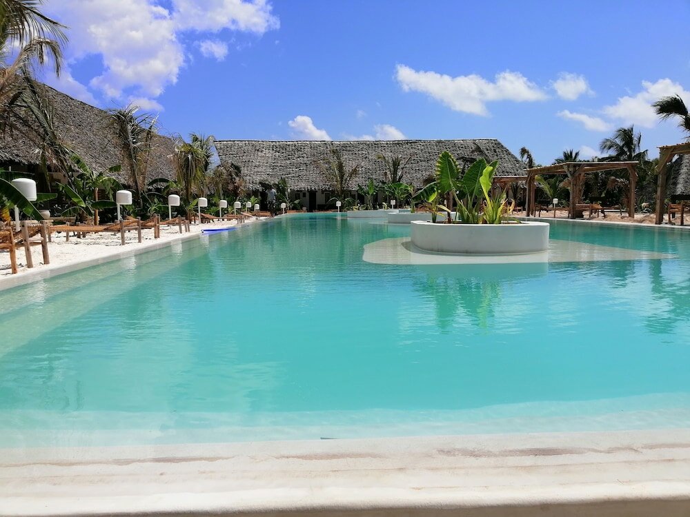 Фото Fun Beach Hotel