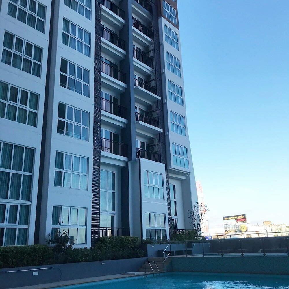 Фото Locals Prio ChiangMai Central Airport Plaza