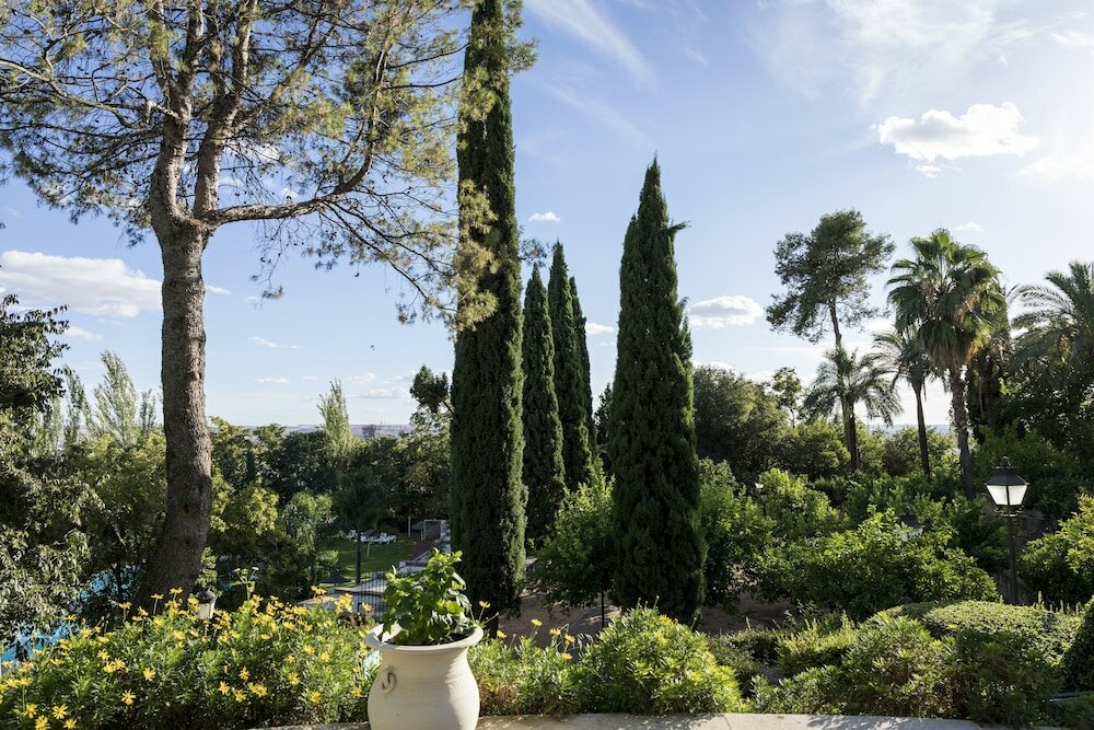 Фото Parador De Cordoba La Arruzafa Hotel