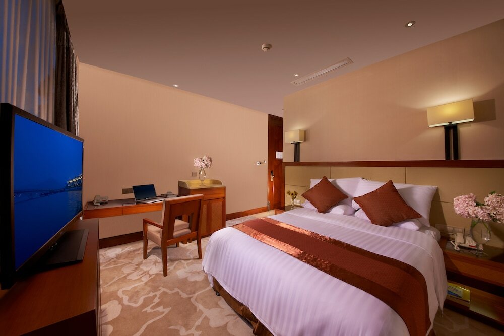 Фото New Century Resort Siming Lake Yuyao