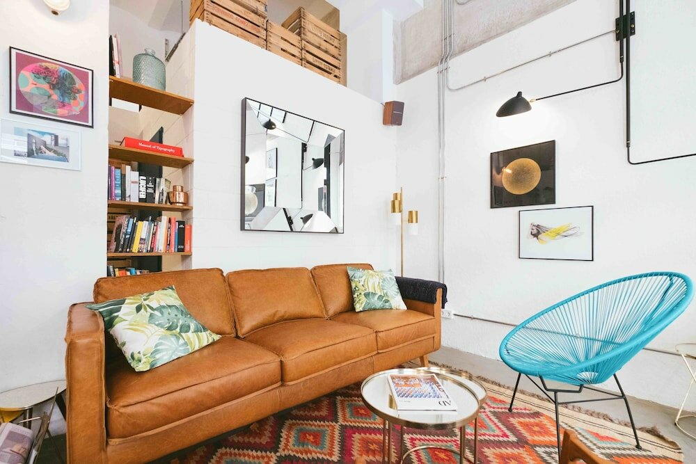 Фото Magatzem 128