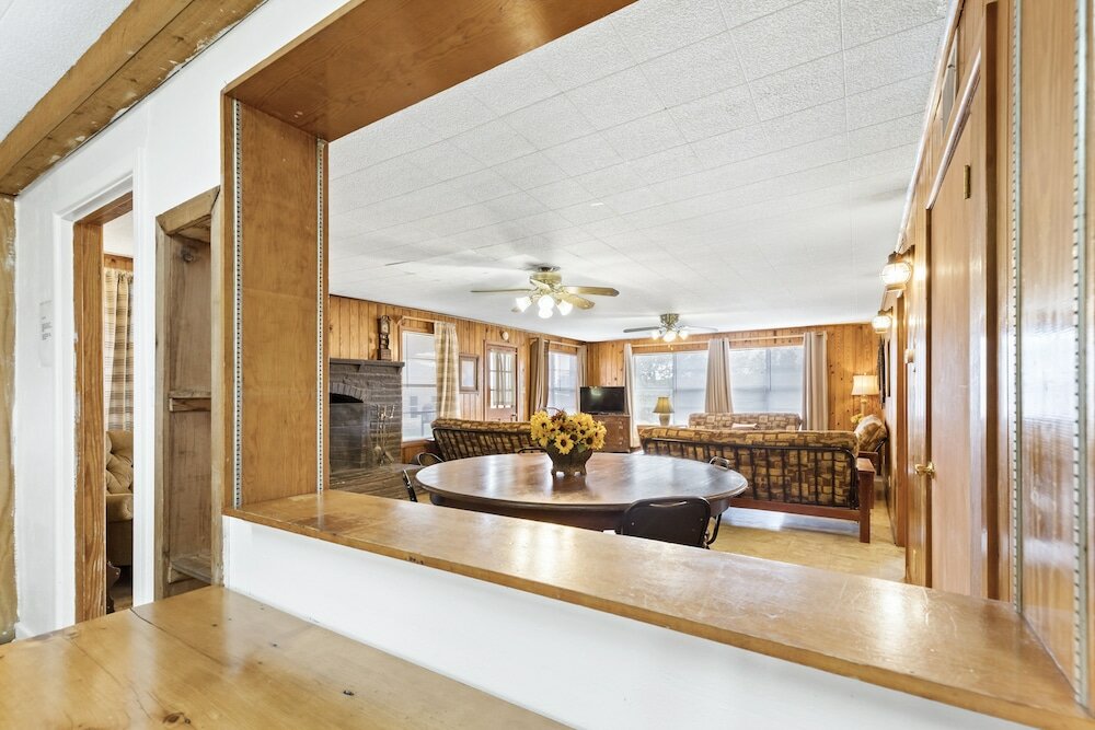 Фото Thunderbird Resort & Event Center