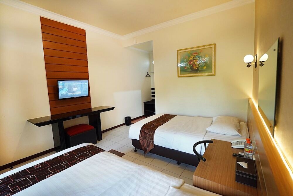 Фото Patria Plaza Hotel