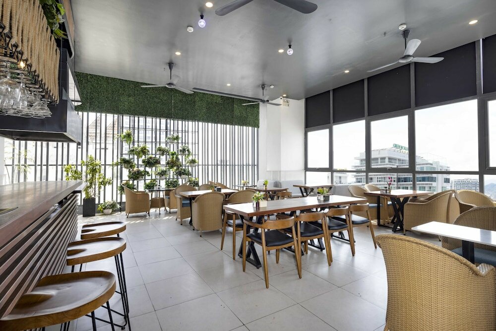 Фото Atlantic Nha Trang Hotel