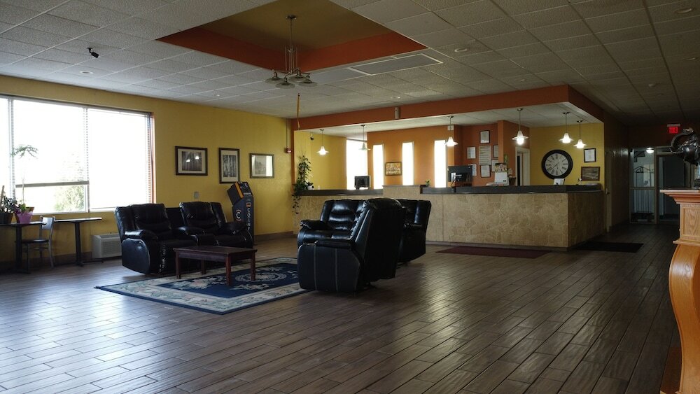 Фото USA Inn Junction City Near Fort Riley