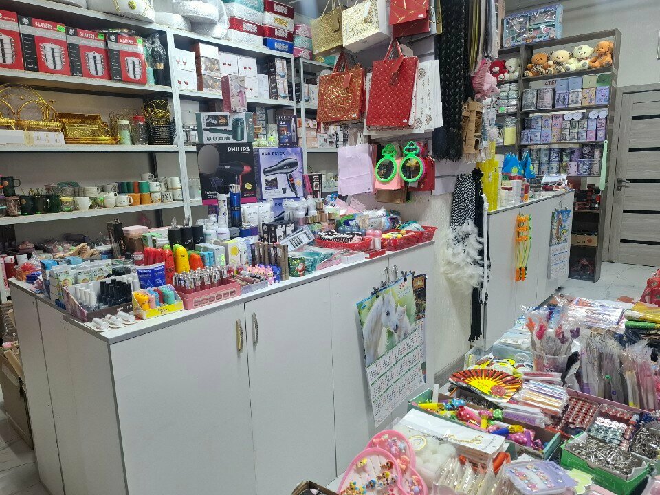 Home goods store 1000 Little Things, Astana, photo