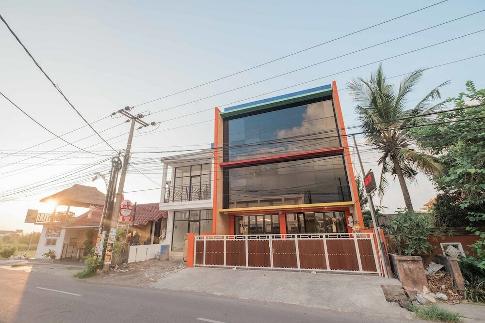 Фото Caroline Guest House