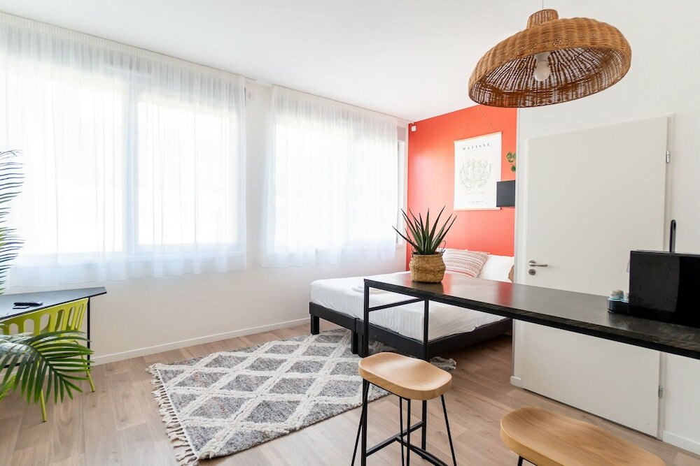 Фото Ecla Paris Massy Palaiseau