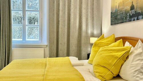 Гостиница Hotel Krone 1512 в Зальцбурге