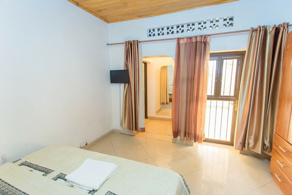 Фото Iris Guesthouse