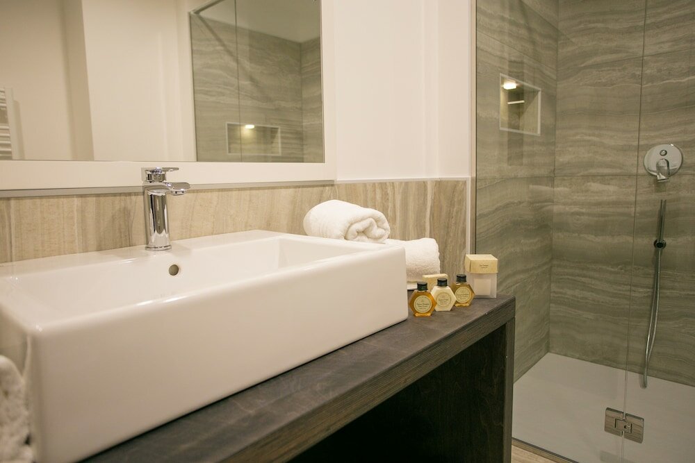 Фото Mosella Suite Hotel