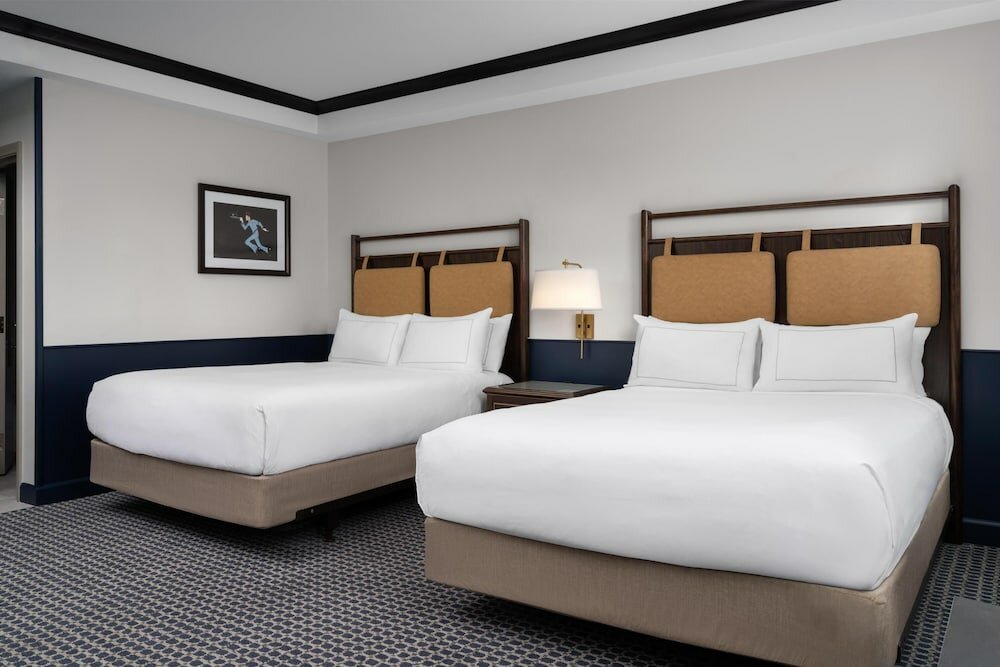 Фото Hilton Orrington Evanston