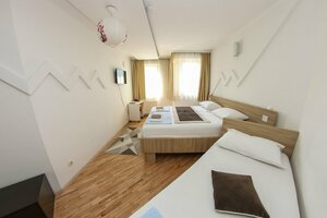 Гостиница Hotel Hayat