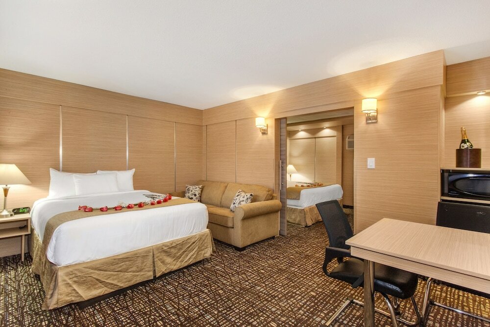 Фото Ocean Beach Club Hotel