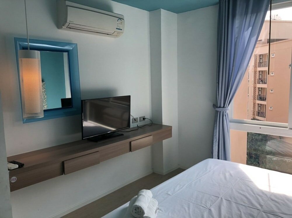 Фото Atlantis Condo Resort Pattaya by Trirong