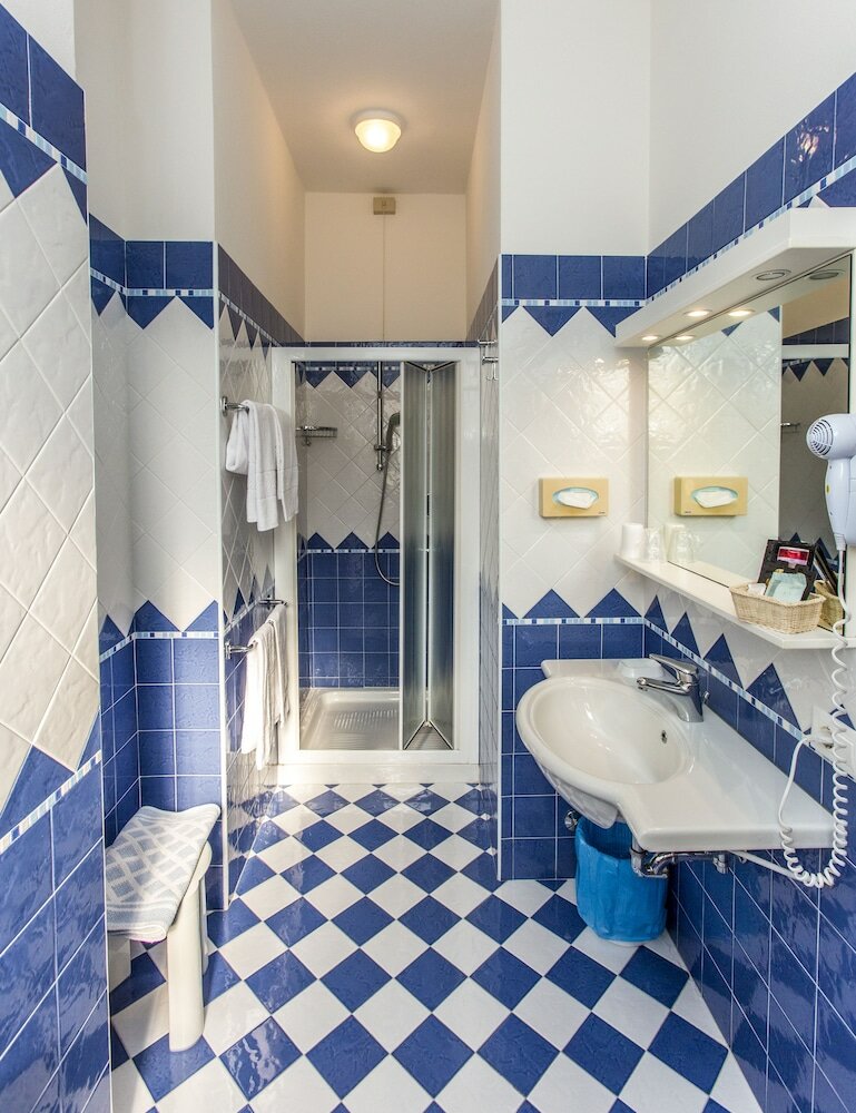 Фото Hotel Touring