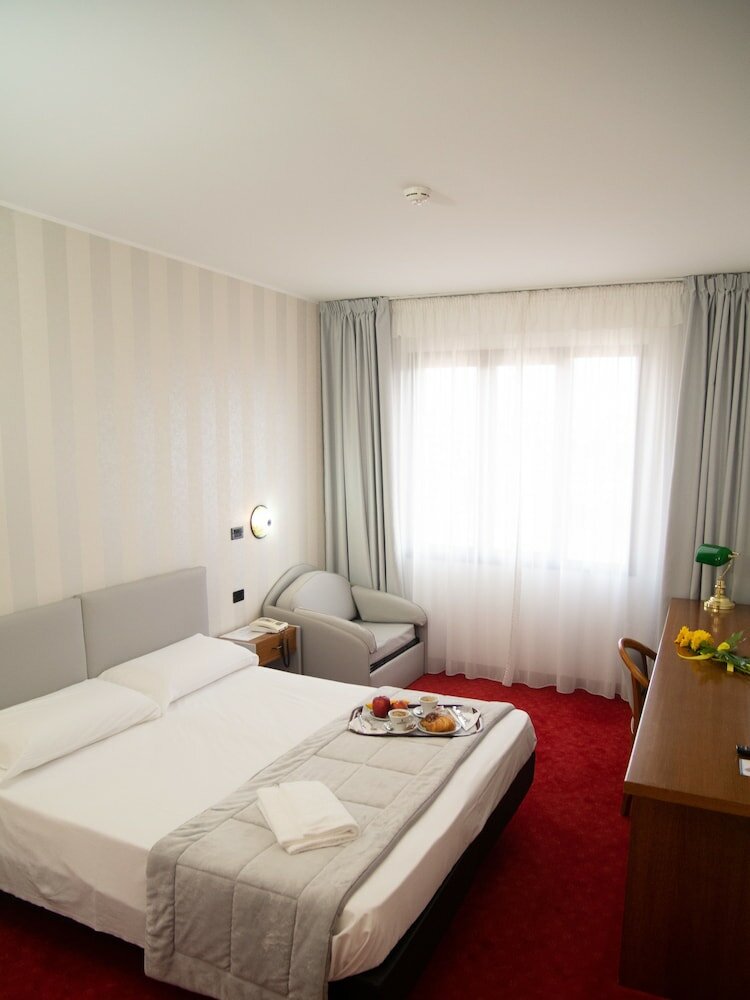 Фото Hotel Tessarin