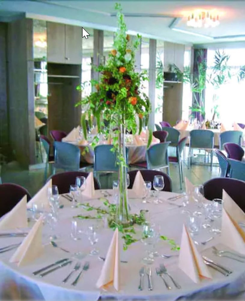 Фото Hotel zum Loewen