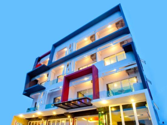 Фото отеля 3