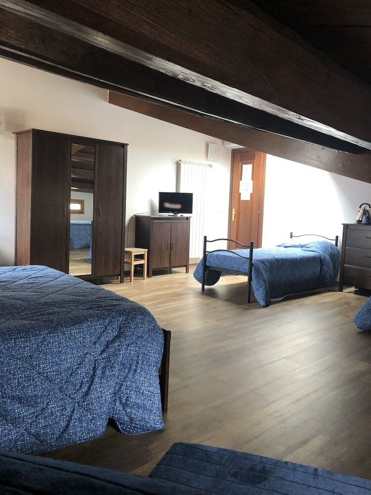 Фото Bb Il Re Alla Reginella Guest House