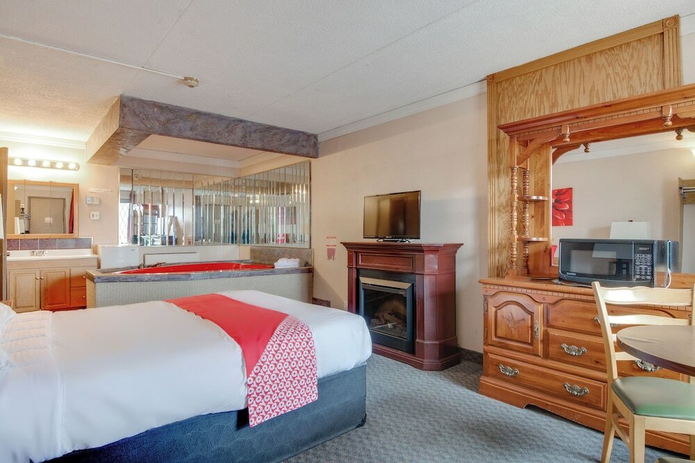 Фото Oyo Hotel Niagara Falls, On - Fallsview