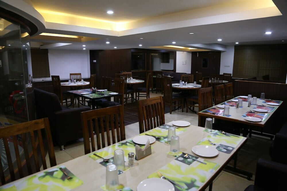 Фото Hotel Spr Inn