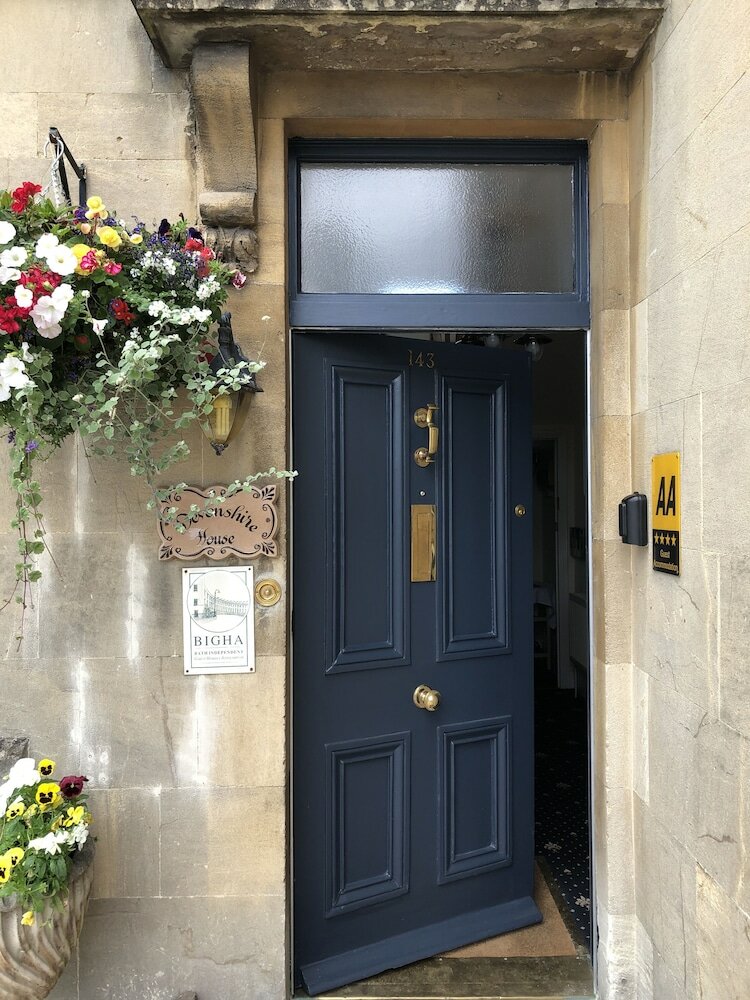 Фото Devonshire House