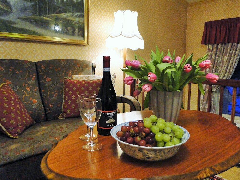 Фото Hotell Torpa Pensionat