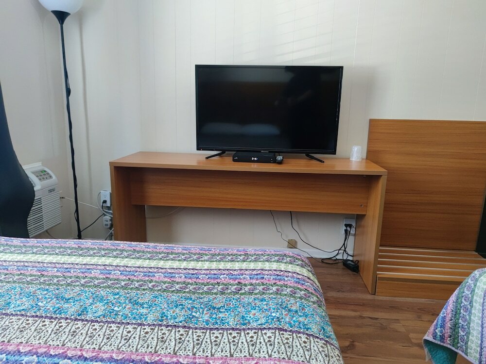 Фото Pemberton Hotel