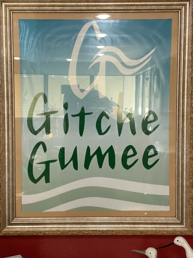 Фото Ocean Shores Inn & Suites