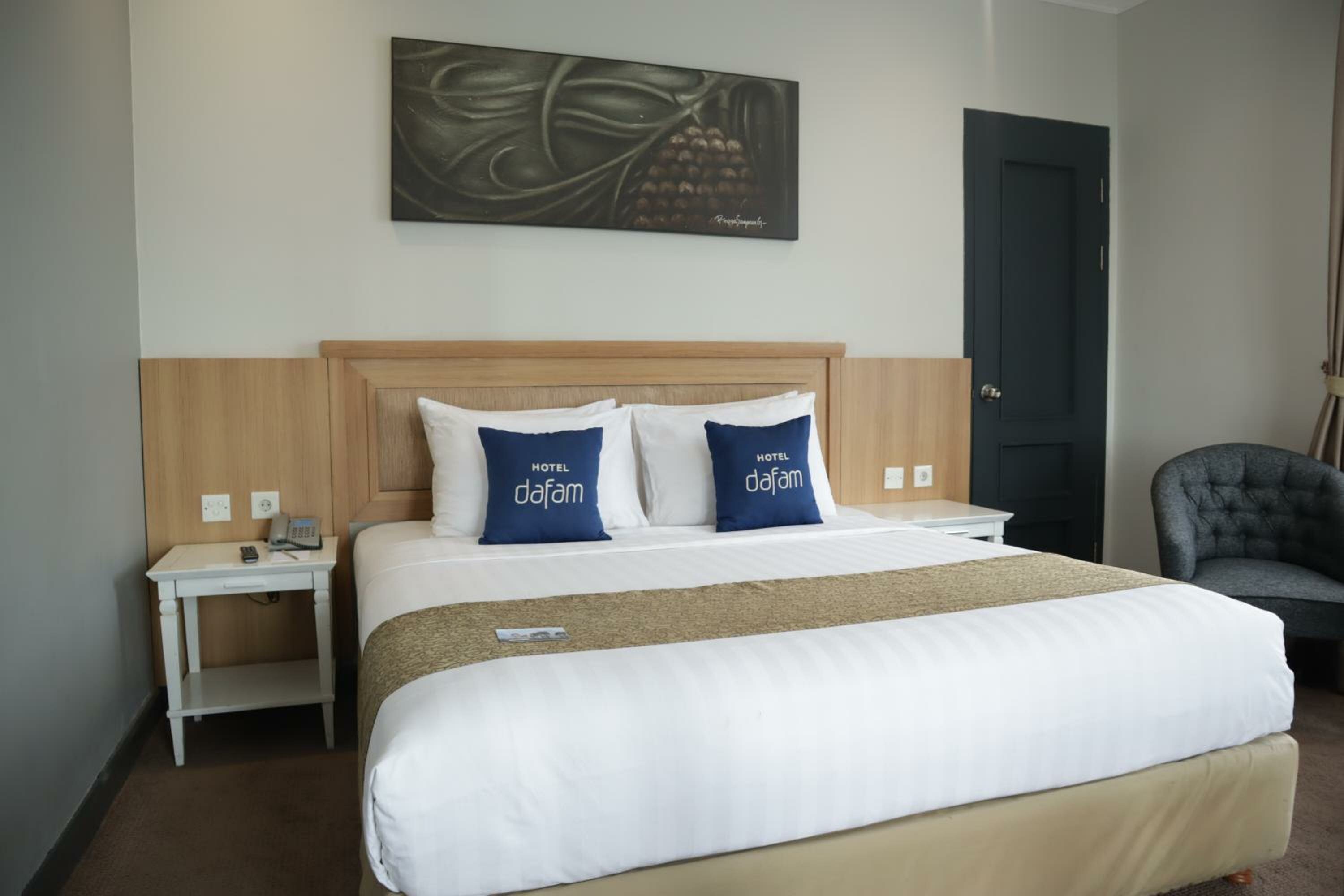 Фото Hotel Dafam Semarang