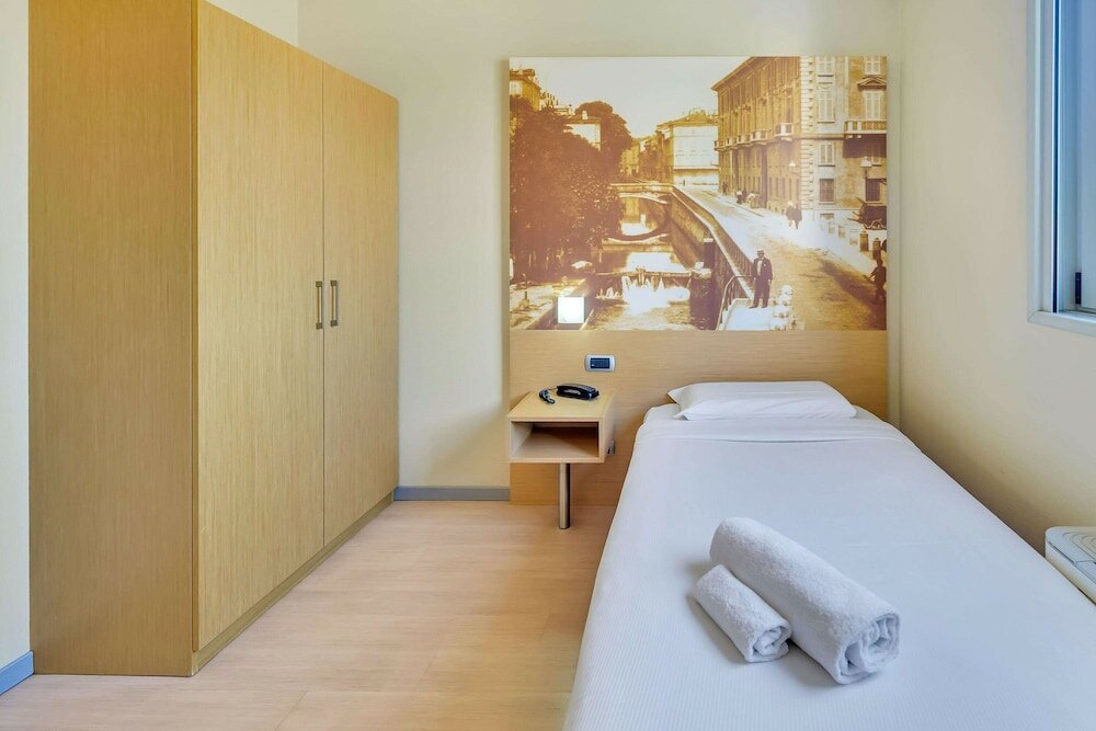 Фото B&b Hotel Milano La Spezia