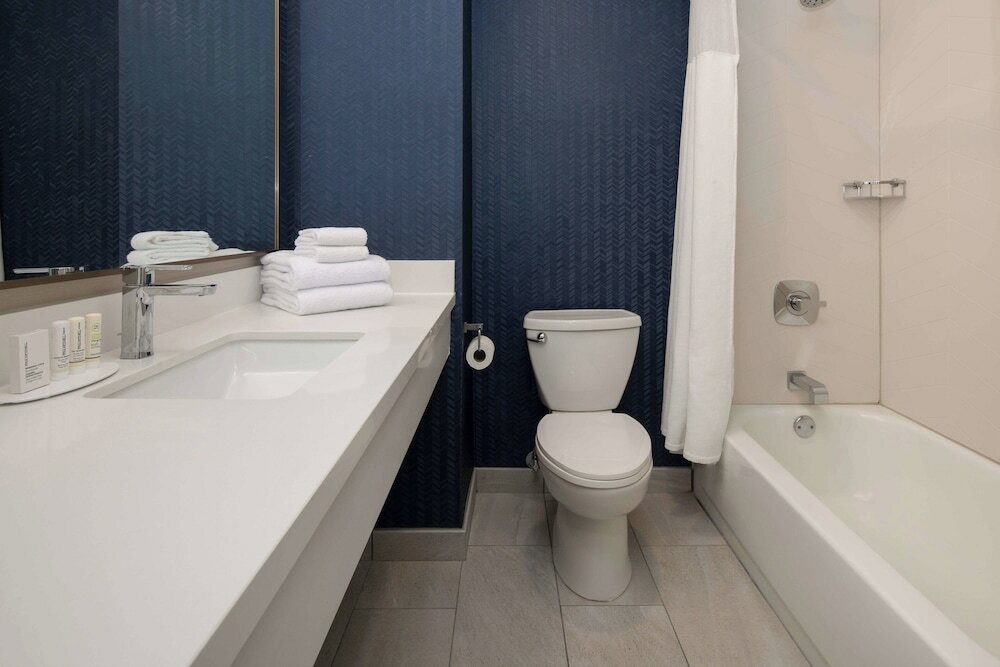 Фото Fairfield Inn & Suites Spokane Downtown