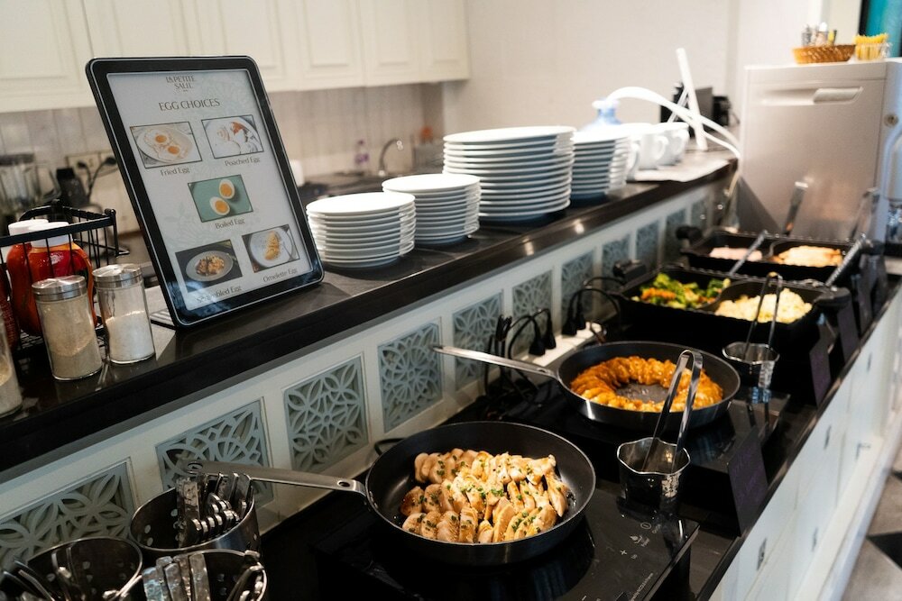 Фото Salil Hotel Sukhumvit Soi 8