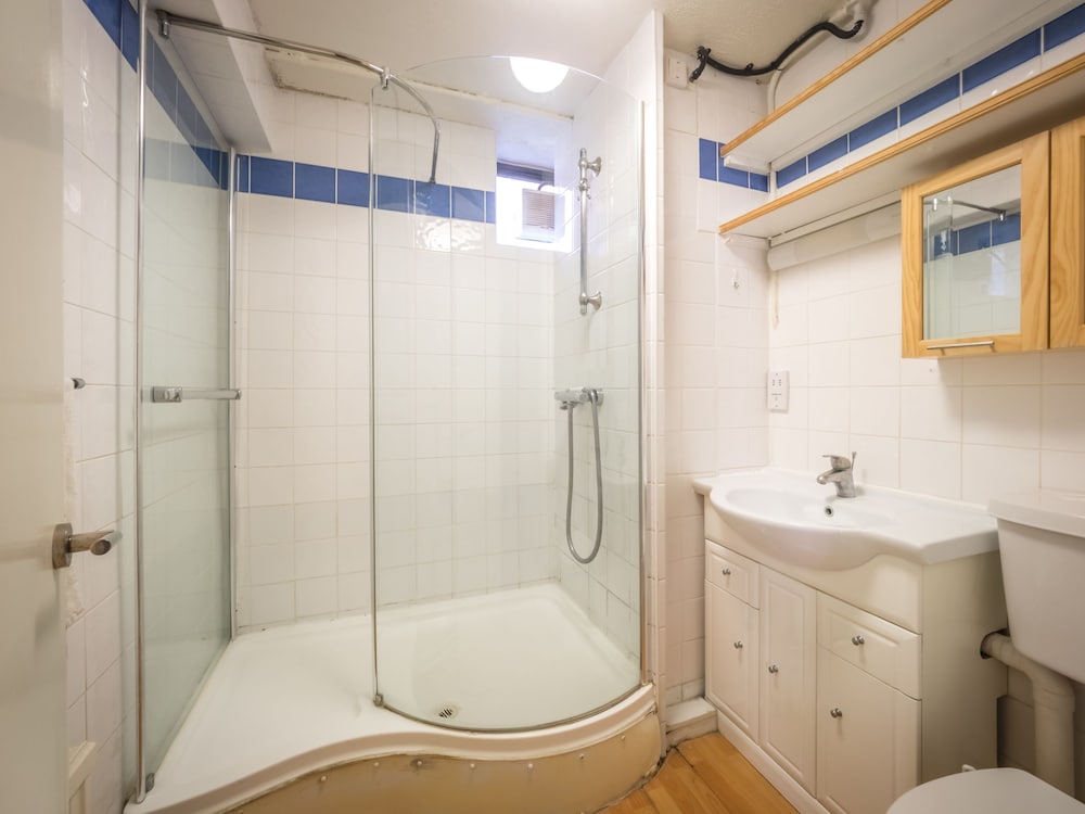 Фото Lse Rosebery Hall